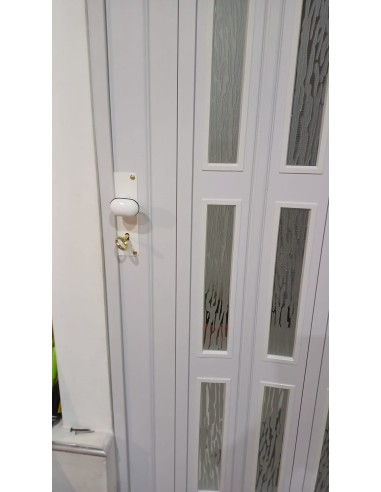 Porta colore bianco con vetrini niagara (bianchi)