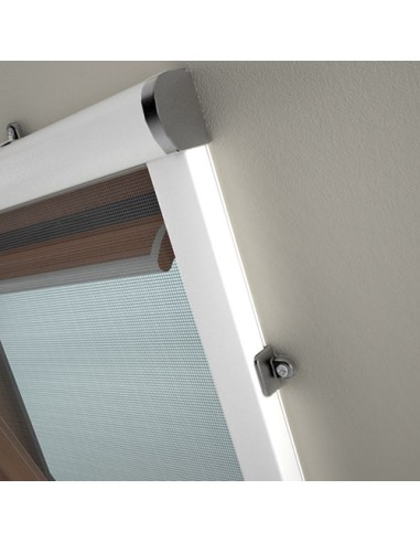 Zanzariera Revolux 40 mm con guida antivento Bettio®