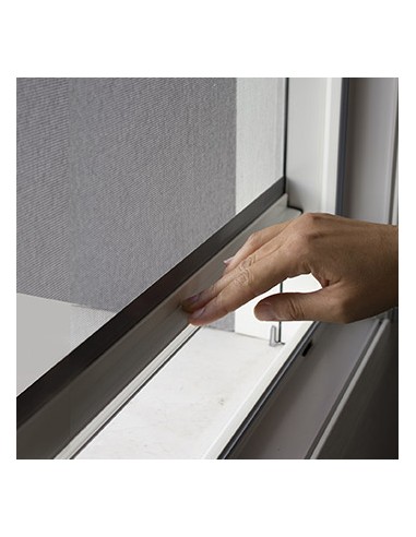 Zanzariera Revolux 40 mm con guida antivento Bettio®