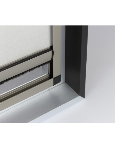 Tenda verticale a molla oscurante modello Acqua